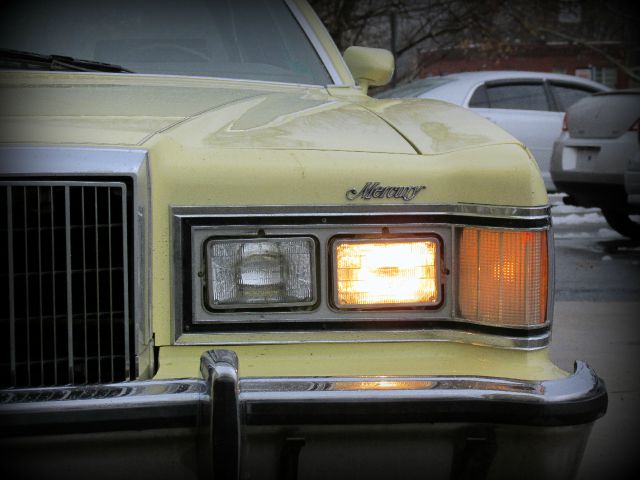 1977 Mercury Cougar LE 4-door