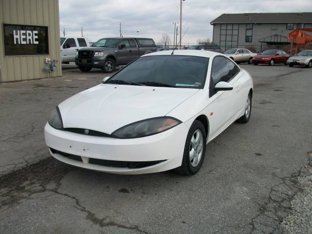 1999 Mercury Cougar Red Line