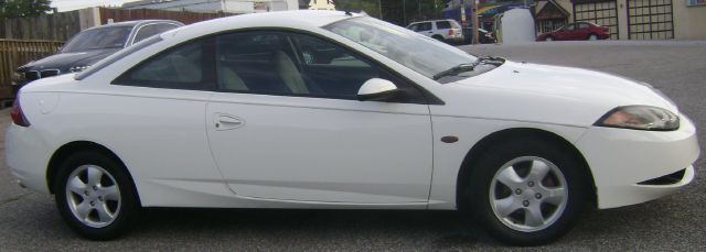 2000 Mercury Cougar Red Line