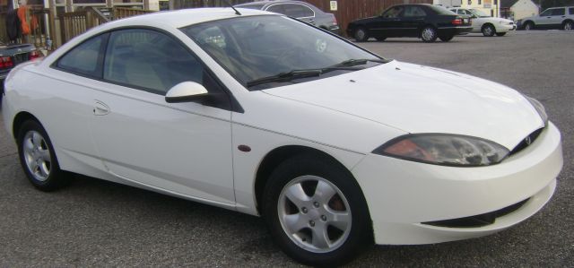 2000 Mercury Cougar Red Line