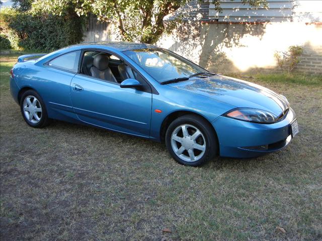 2000 Mercury Cougar Unknown