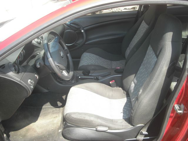 2002 Mercury Cougar XLE Van