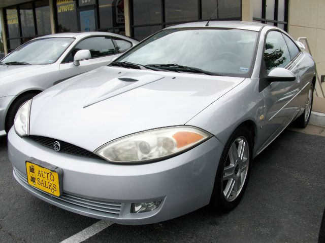 2002 Mercury Cougar AT SE 2WD