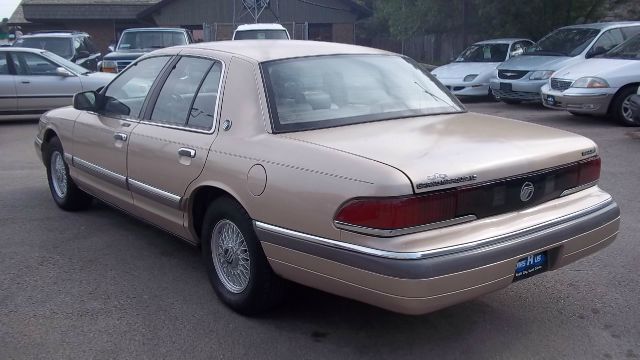 1992 Mercury Grand Marquis Touring W/nav.sys
