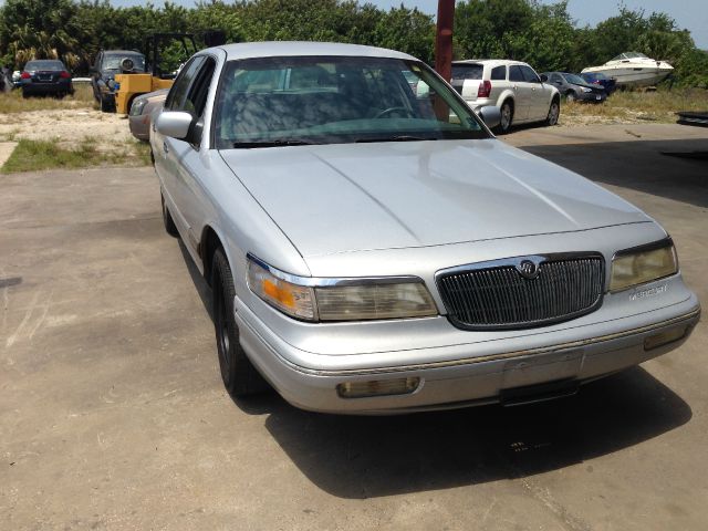 1996 Mercury Grand Marquis Blk Ext With Silver Trin