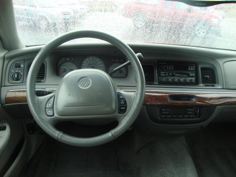 1999 Mercury Grand Marquis Luxury Edition