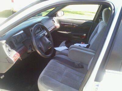 2000 Mercury Grand Marquis Unknown