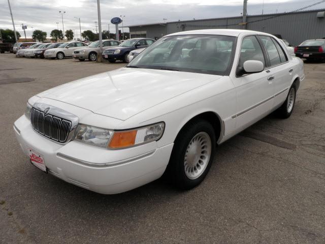 2000 Mercury Grand Marquis Touring W/nav.sys