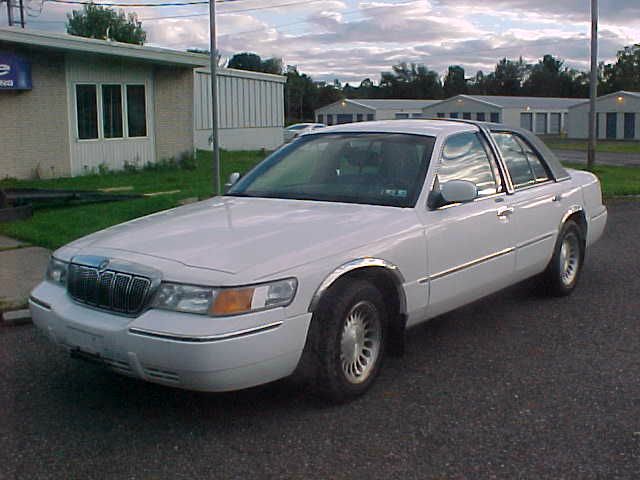 2001 Mercury Grand Marquis X