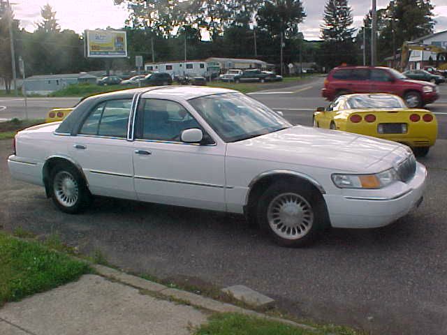 2001 Mercury Grand Marquis X