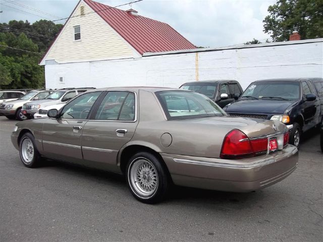 2001 Mercury Grand Marquis Touring W/nav.sys
