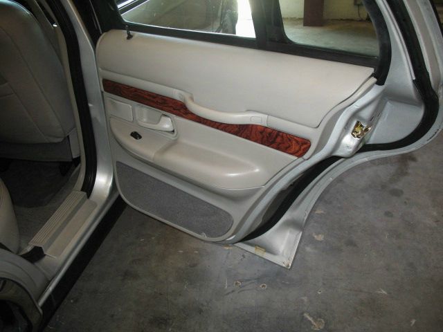 2002 Mercury Grand Marquis S 5 Passenger