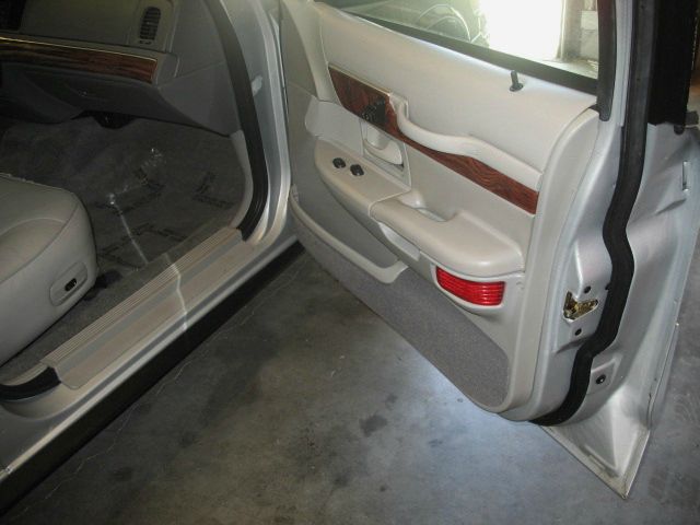 2002 Mercury Grand Marquis S 5 Passenger