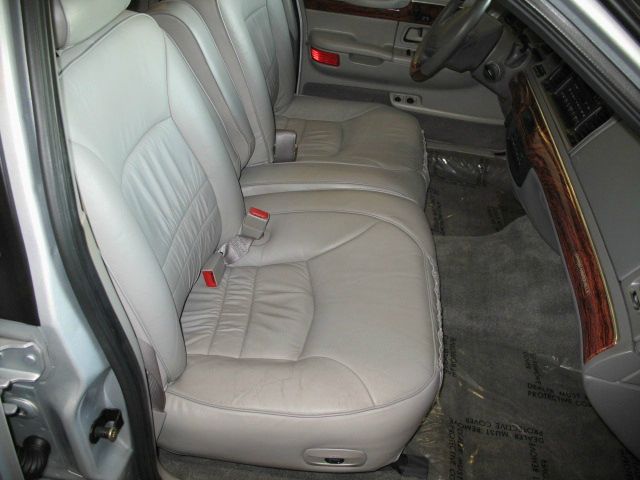 2002 Mercury Grand Marquis S 5 Passenger