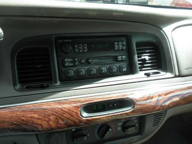 2002 Mercury Grand Marquis XLS