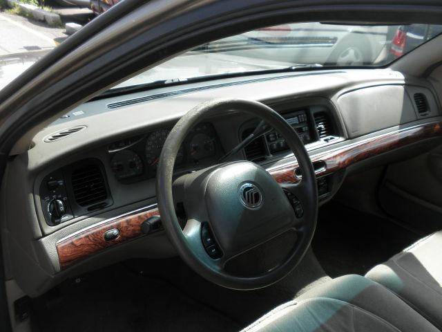 2002 Mercury Grand Marquis XLS