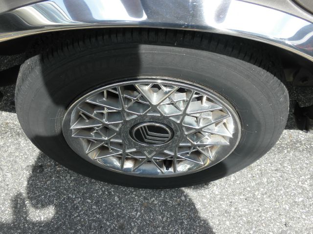 2002 Mercury Grand Marquis XLS