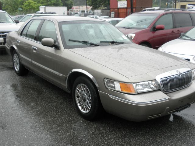 2002 Mercury Grand Marquis XLS