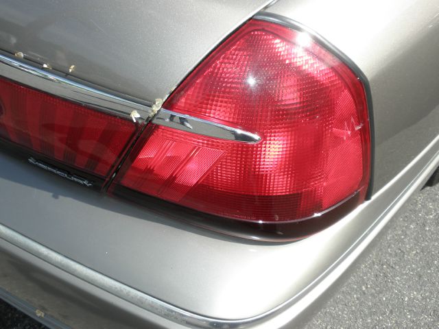 2002 Mercury Grand Marquis XLS