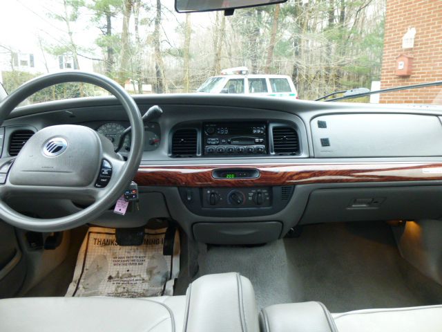 2002 Mercury Grand Marquis XLS