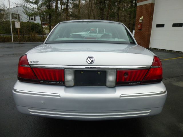 2002 Mercury Grand Marquis XLS