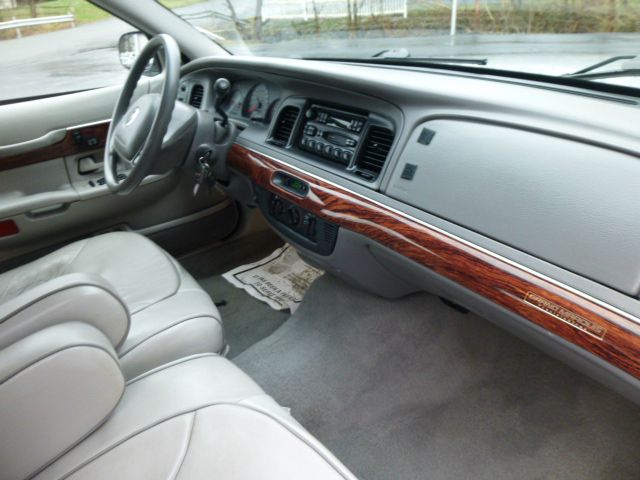 2002 Mercury Grand Marquis XLS