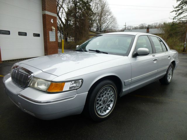 2002 Mercury Grand Marquis XLS