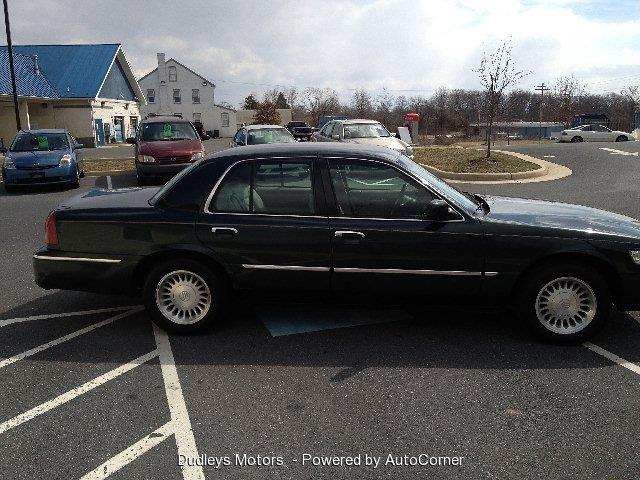 2002 Mercury Grand Marquis Unknown
