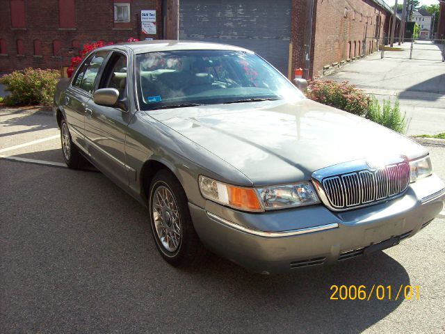 2002 Mercury Grand Marquis XLS