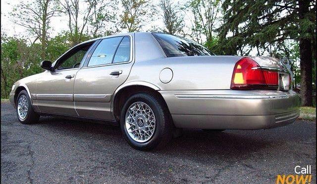 2002 Mercury Grand Marquis XLS
