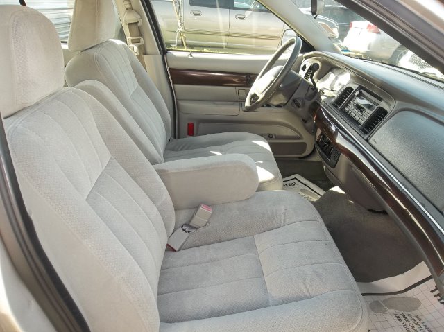 2003 Mercury Grand Marquis Unknown