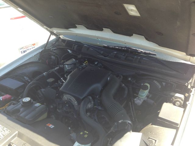 2003 Mercury Grand Marquis Unknown