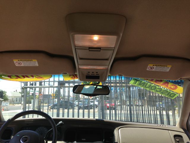 2003 Mercury Grand Marquis Unknown