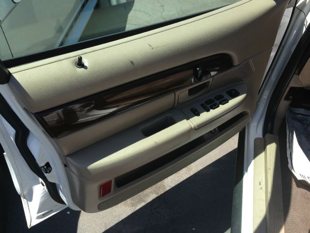 2003 Mercury Grand Marquis Unknown