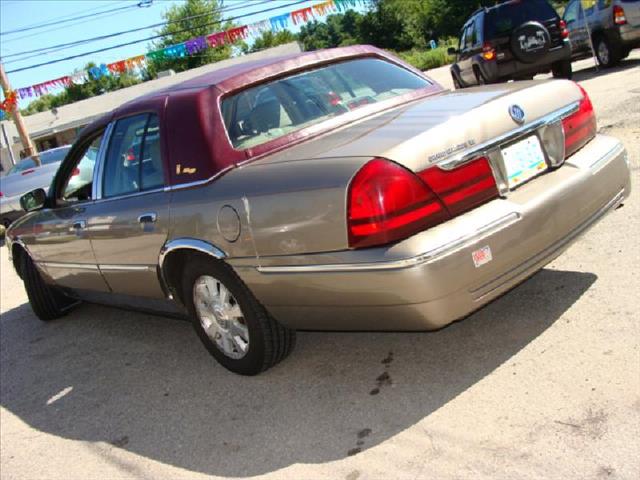 2003 Mercury Grand Marquis Reg Cab 165 WB 84 CA XL 4WD