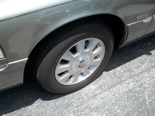 2003 Mercury Grand Marquis Touring-res