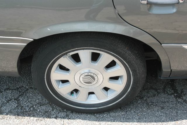2004 Mercury Grand Marquis Touring-res
