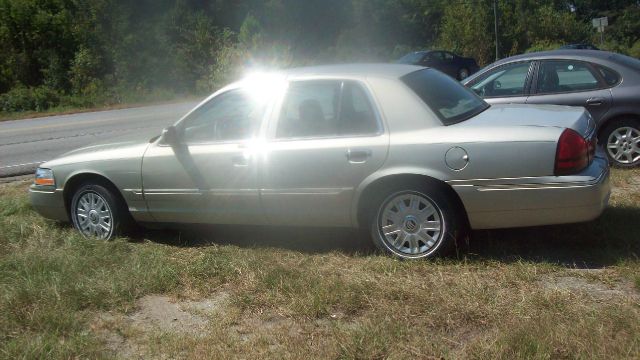 2004 Mercury Grand Marquis XLS