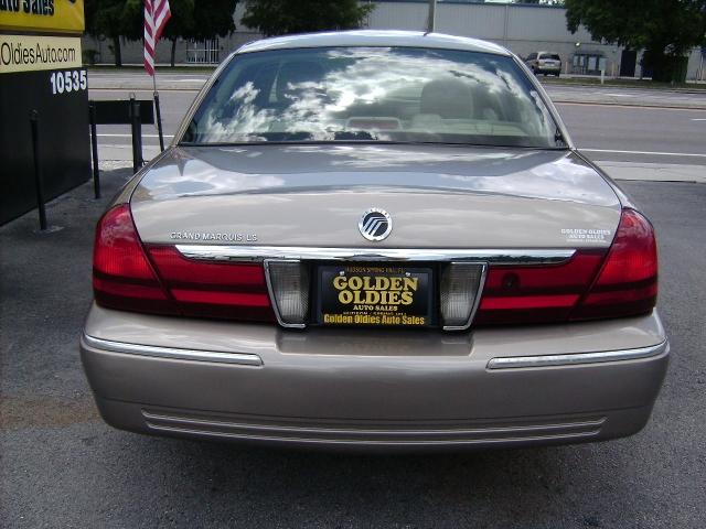 2004 Mercury Grand Marquis Base GL