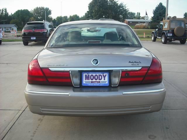 2004 Mercury Grand Marquis Touring W/nav.sys