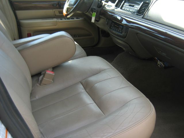 2004 Mercury Grand Marquis LS Premium
