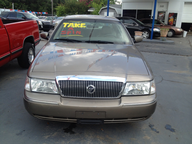2004 Mercury Grand Marquis XLS