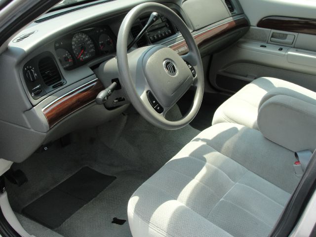 2004 Mercury Grand Marquis XLS