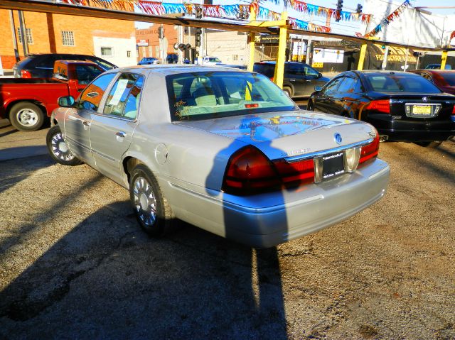 2004 Mercury Grand Marquis Crew Cab 167 WB 4WD DRW