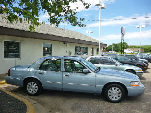 2005 Mercury Grand Marquis BMW Z4 2.5i-silver-sport/premi