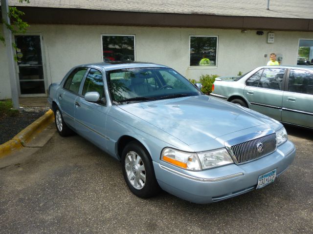 2005 Mercury Grand Marquis BMW Z4 2.5i-silver-sport/premi