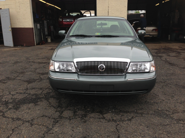 2005 Mercury Grand Marquis XLS