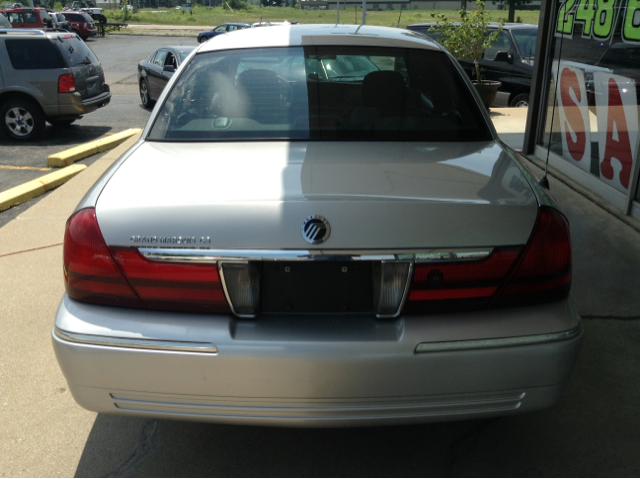 2005 Mercury Grand Marquis Unknown