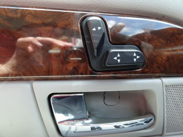 2005 Mercury Grand Marquis XLS