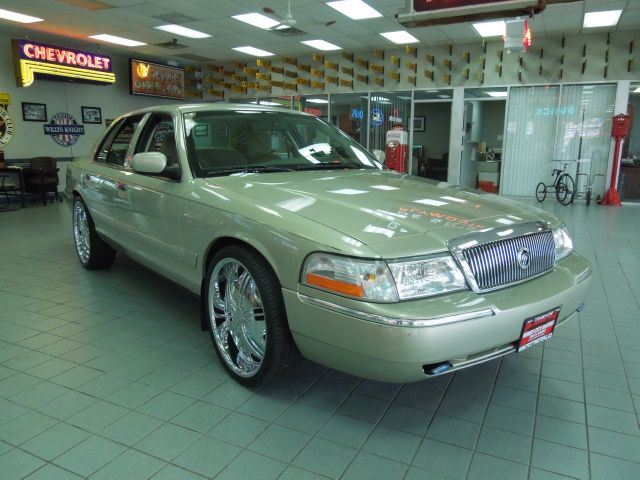 2005 Mercury Grand Marquis XLS